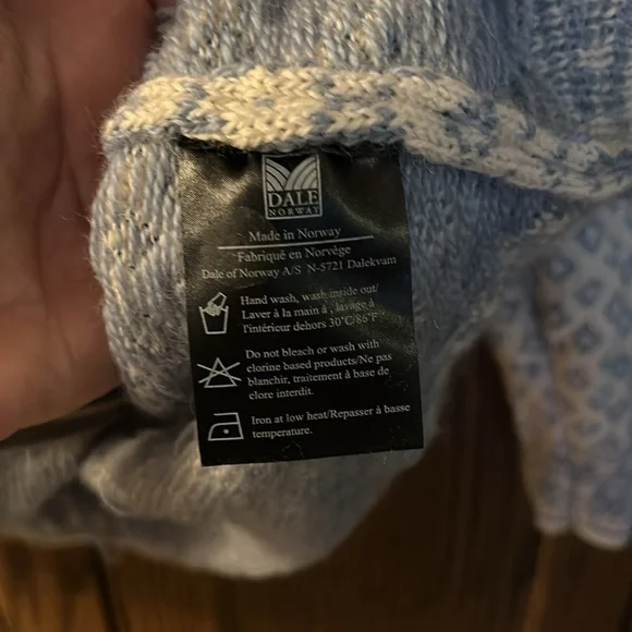 Dale of Norway Sunniva Sweater Baby Blue White Zip Up Cardigan Wool Fair Isle XL - Picture 8 of 11